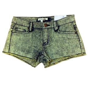 BCBGeneration The Jackson Short Short in Acid Wash Yellow size 23